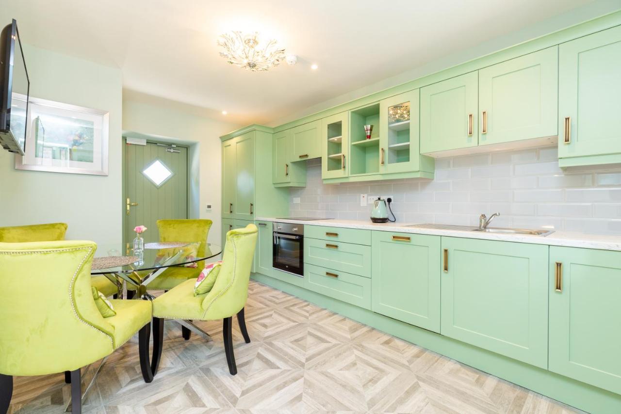 Bective Stud Apartments Наван Екстер'єр фото